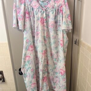 VTG Lady Manhattan Floral Snap-Front Nightgown - Pink & Mint